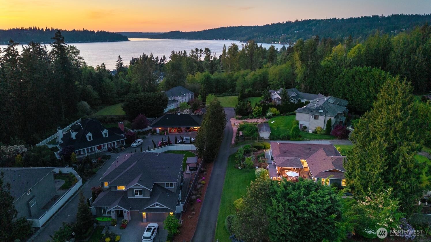 19828 SE 8th Street , Sammamish, WA 98074