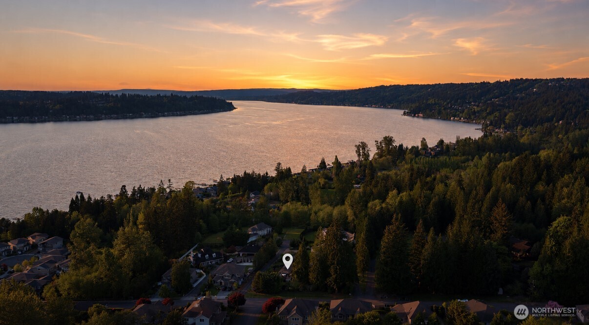 19828 SE 8th Street , Sammamish, WA 98074