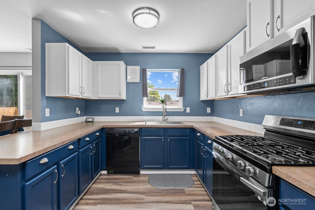 10426 196th E, Graham, WA 98338-8428