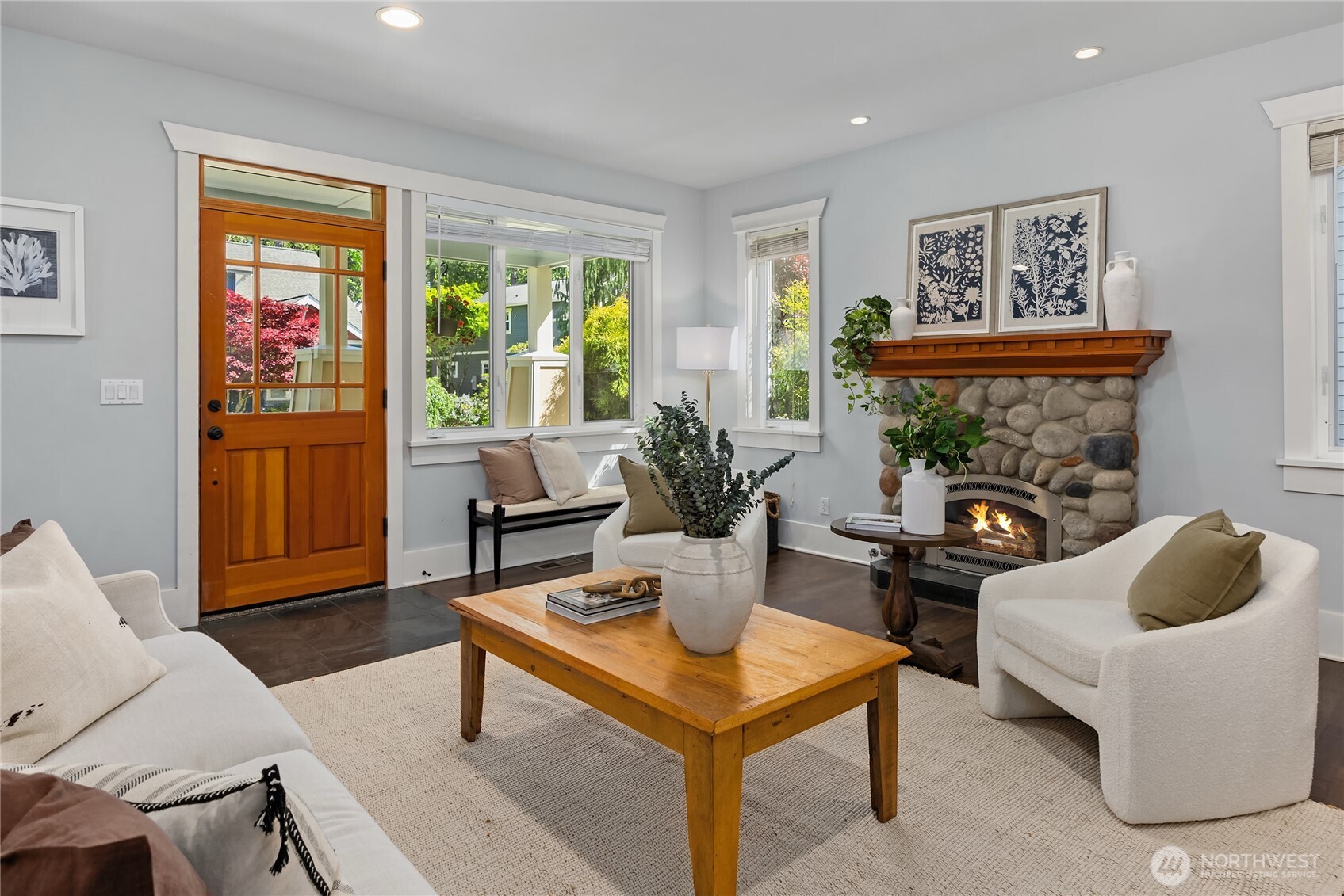 9039 North Town Drive NE, Bainbridge Island, WA 98110