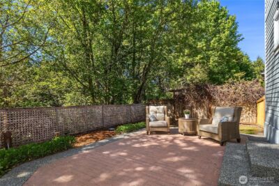 9039 North Town Drive NE, Bainbridge Island, WA 98110 - Photo 32