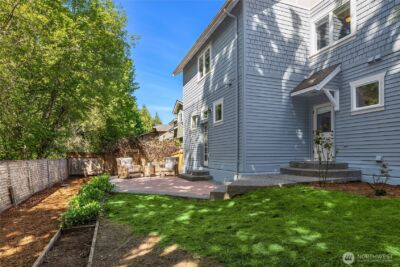 9039 North Town Drive NE, Bainbridge Island, WA 98110 - Photo 34