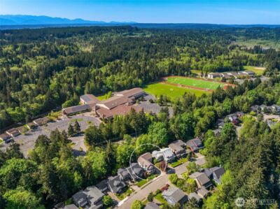 9039 North Town Drive NE, Bainbridge Island, WA 98110 - Photo 40