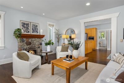 9039 North Town Drive NE, Bainbridge Island, WA 98110 - Photo 5