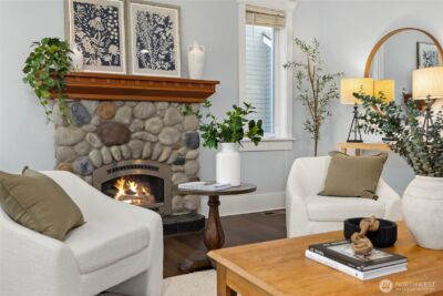 9039 North Town Drive NE, Bainbridge Island, WA 98110 - Photo 6