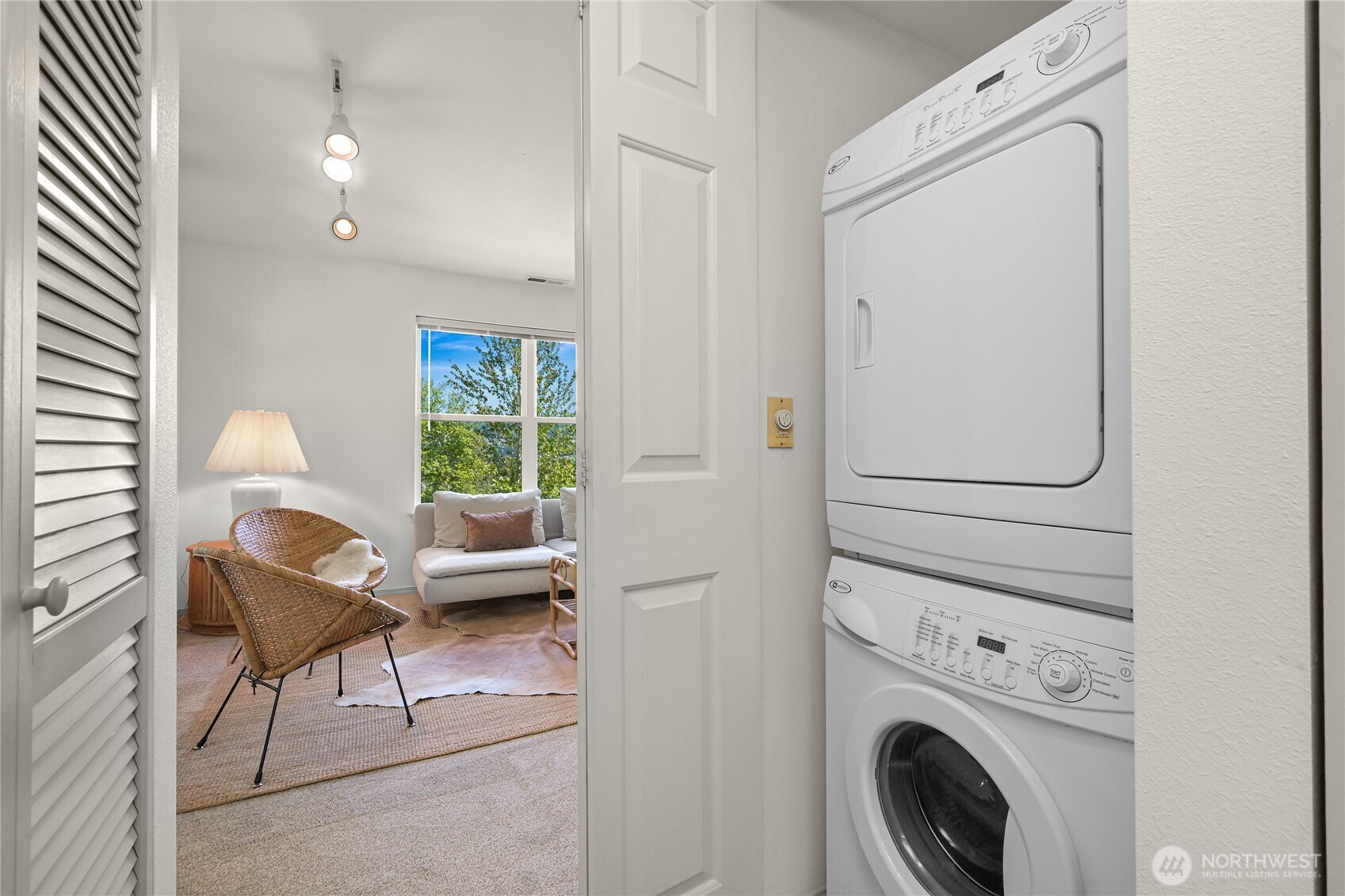 808 20th #208, Bellingham, WA 98226