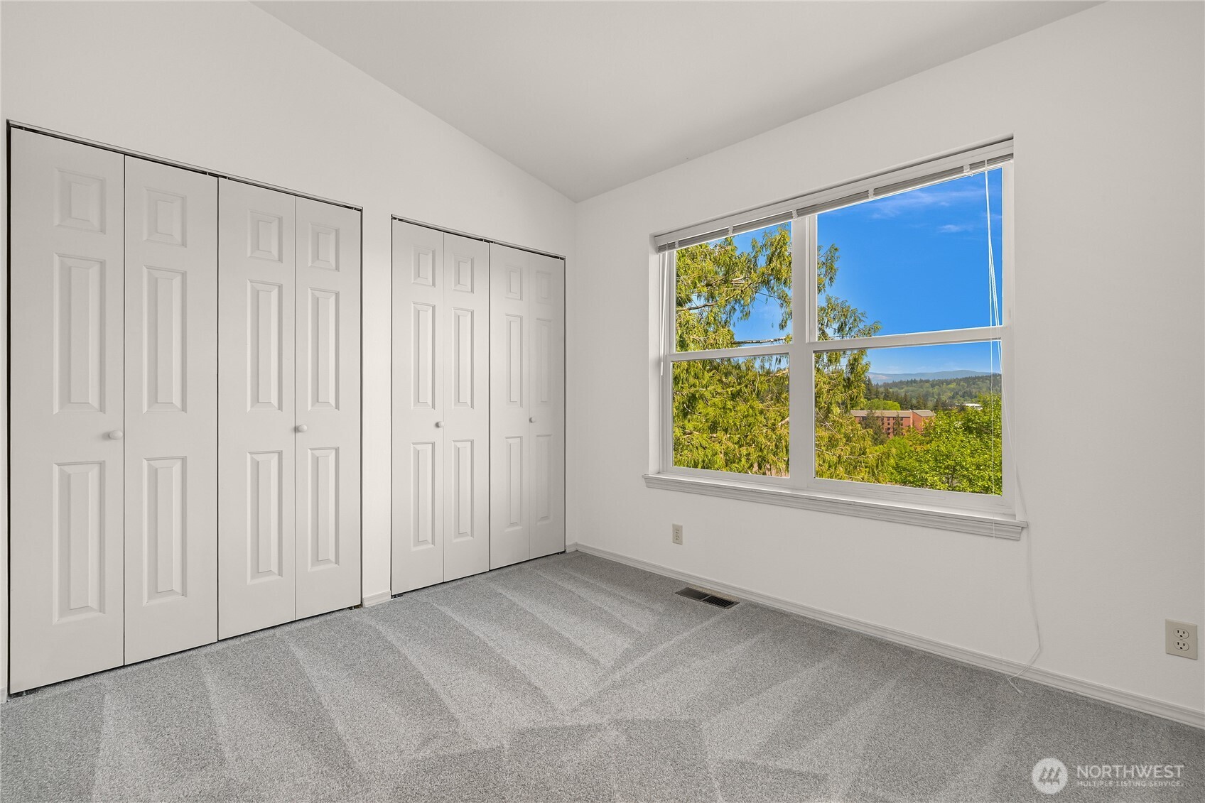 808 20th #208, Bellingham, WA 98226
