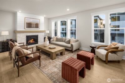 14335 149th Place NE #44, Woodinville, WA 98072 - Photo 3