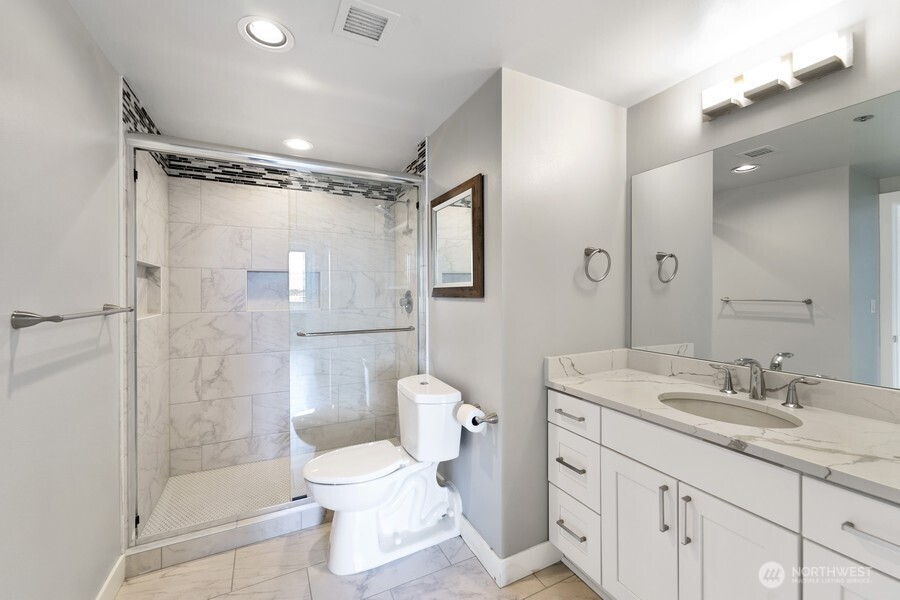 2600 2nd Avenue #1608, Seattle, WA 98121