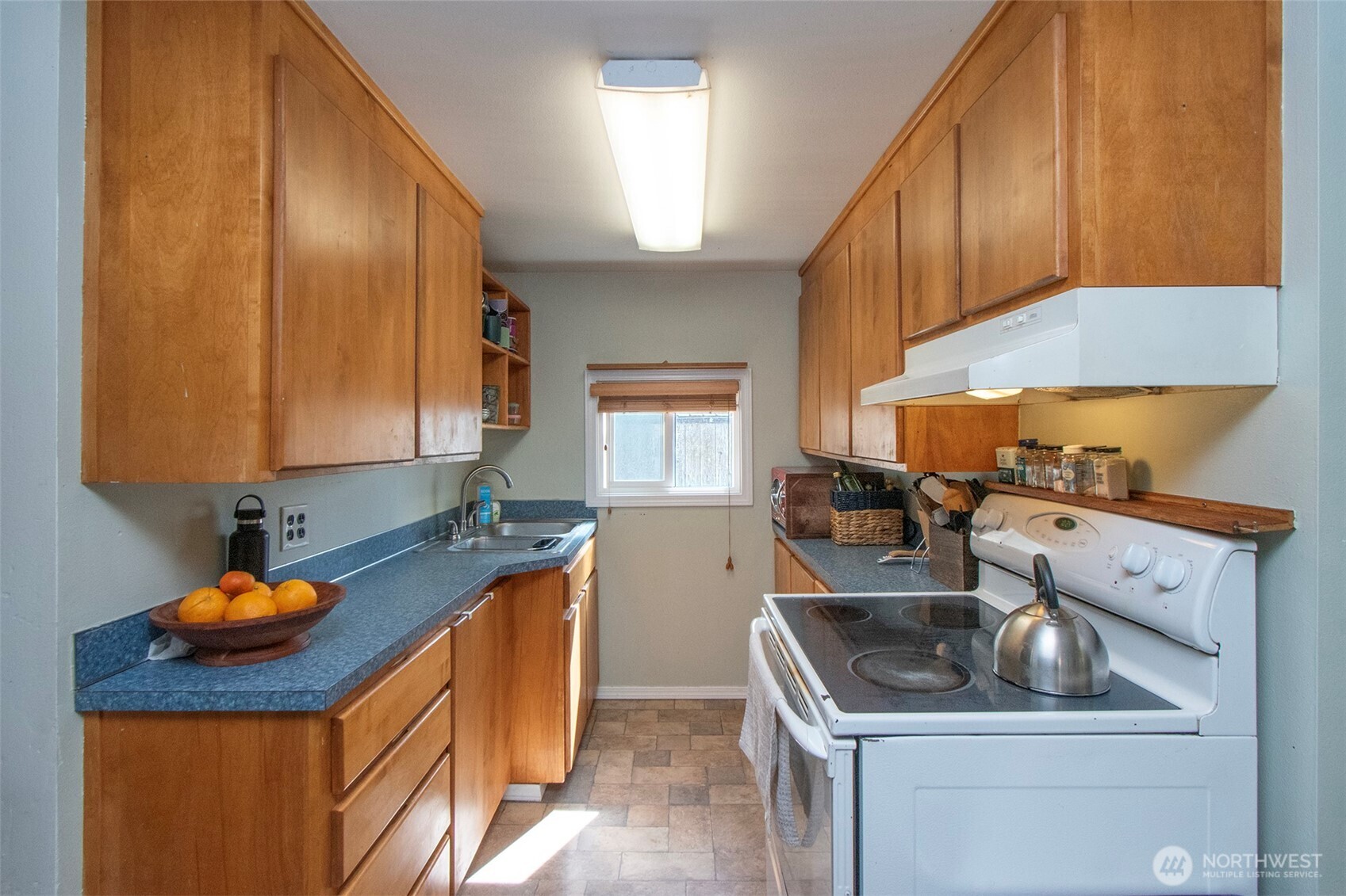 240 Motor Avenue , Port Angeles, WA 98362