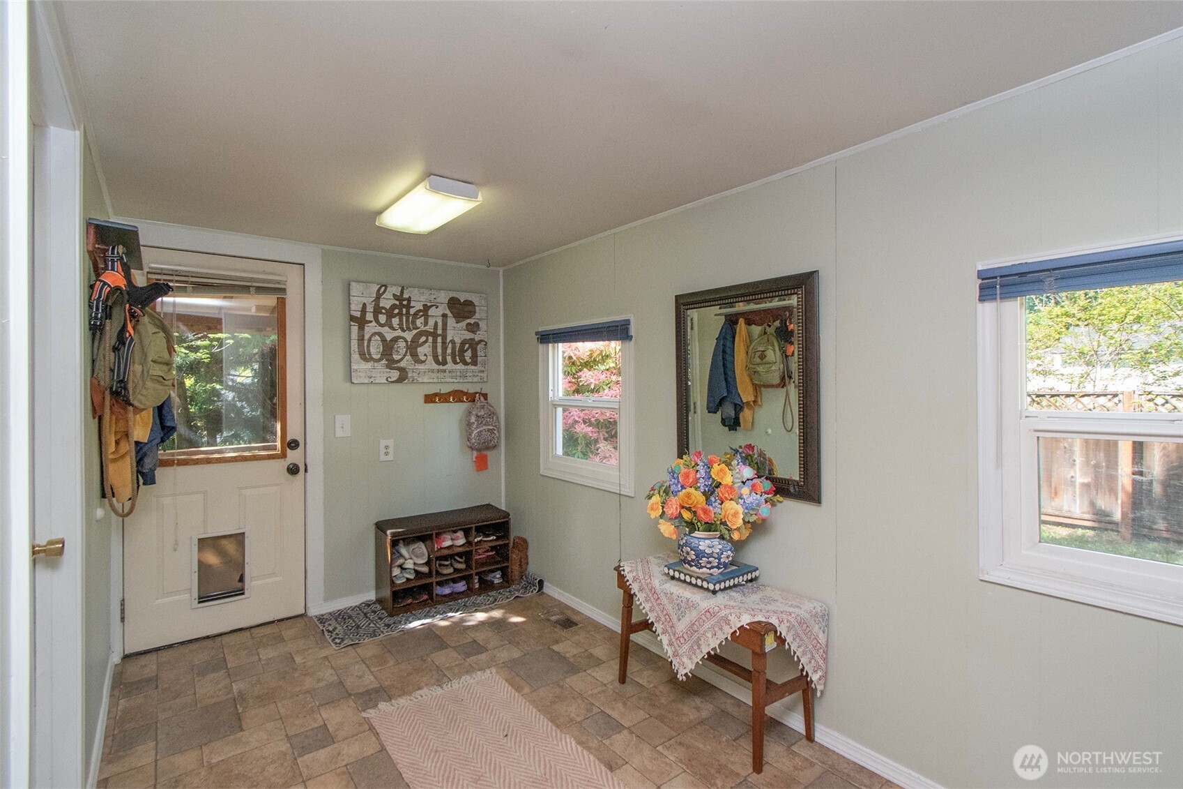 240 Motor Avenue , Port Angeles, WA 98362
