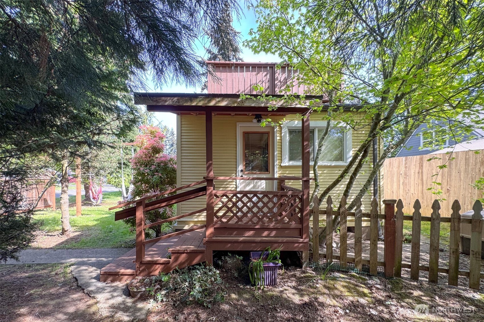240 Motor Avenue , Port Angeles, WA 98362