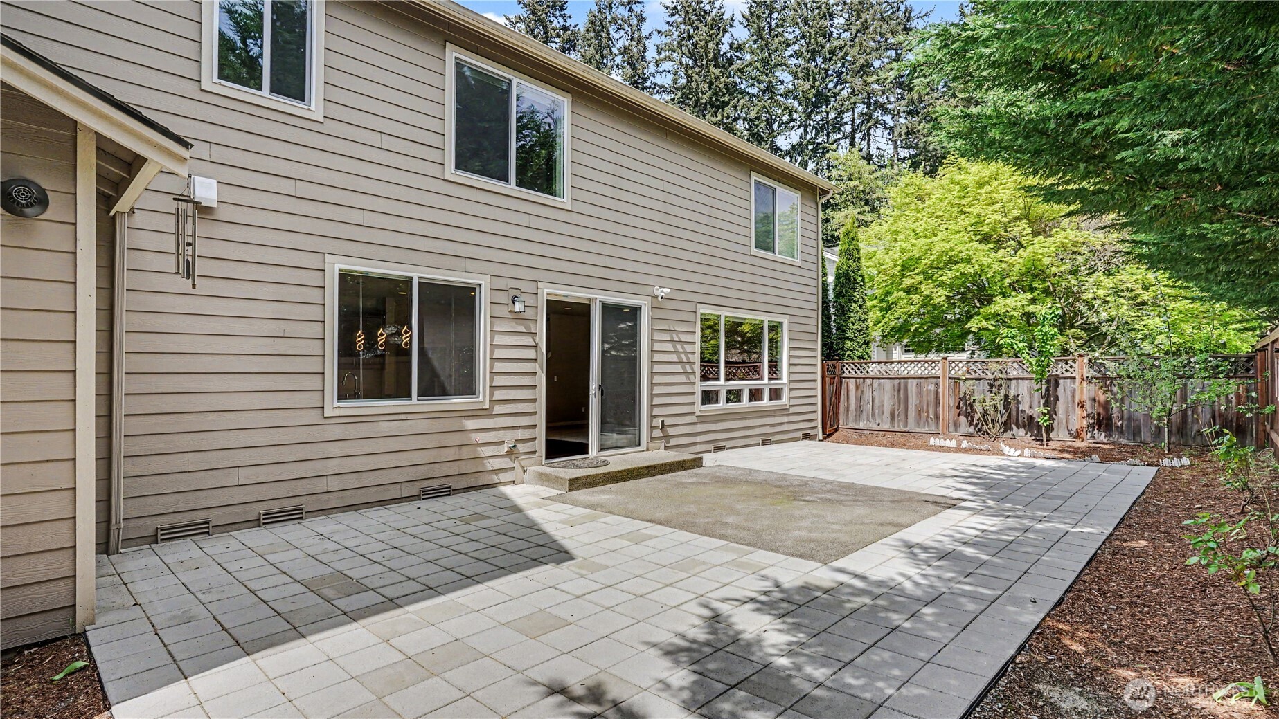 21923 37th Avenue SE, Bothell, WA 98021