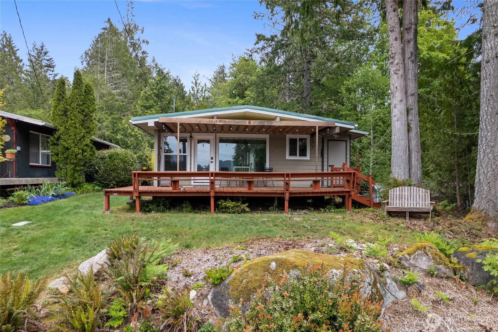1125 W Lost Lake Road , Shelton, WA 98584