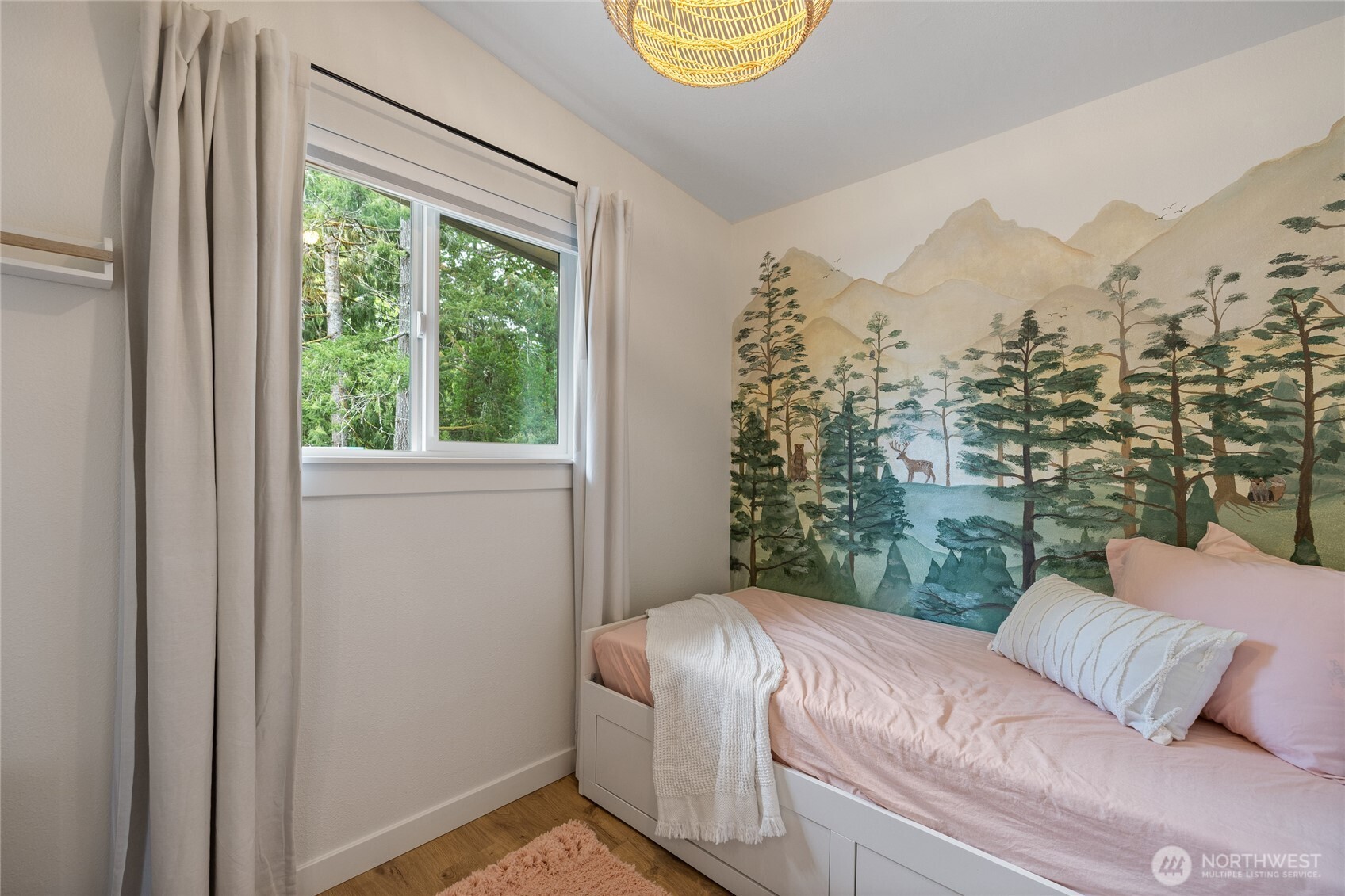 1125 W Lost Lake Road , Shelton, WA 98584