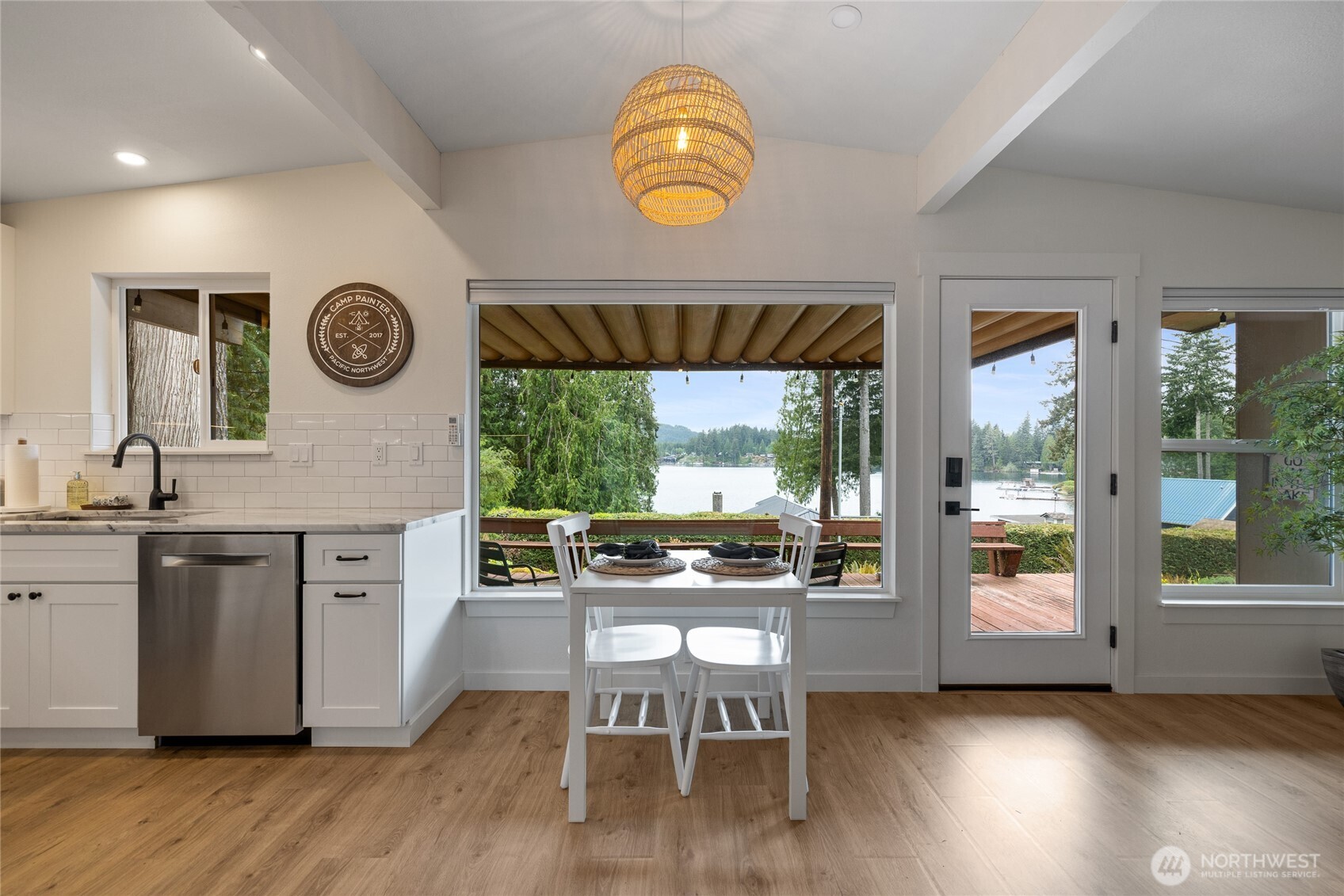 1125 W Lost Lake Road , Shelton, WA 98584