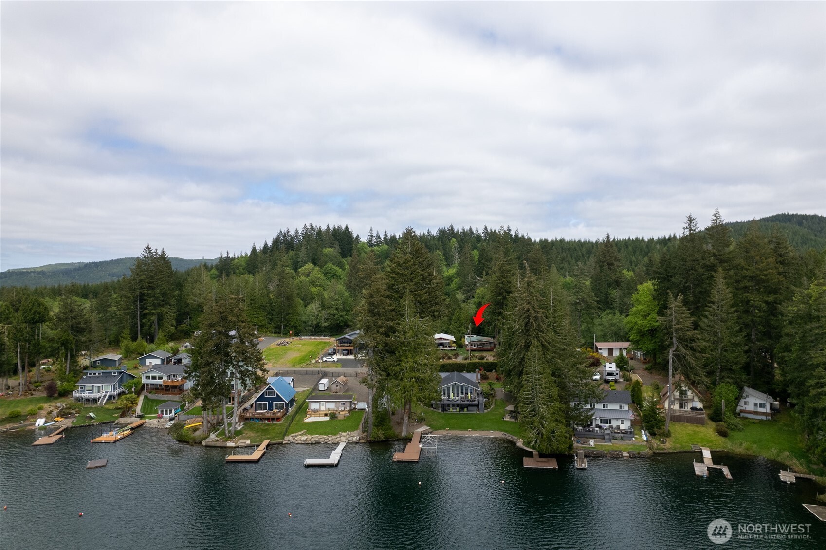 1125 W Lost Lake Road , Shelton, WA 98584