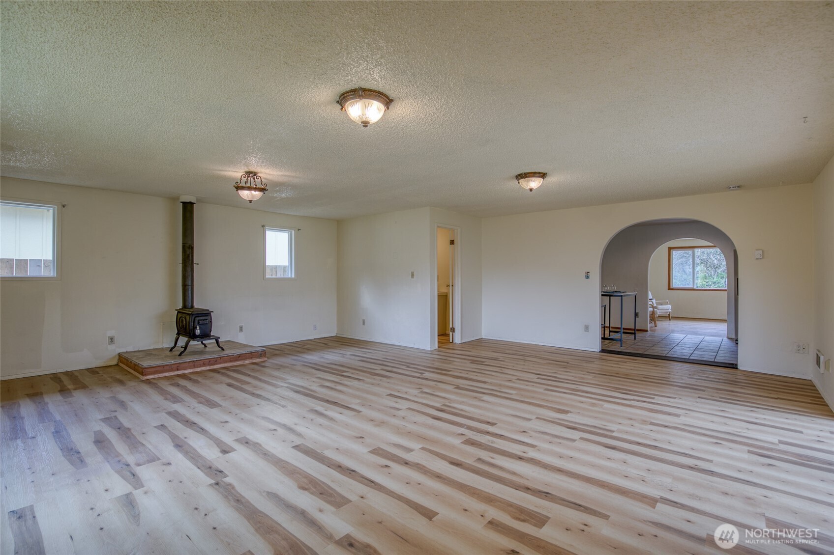 175 Jib Street NW, Ocean Shores, WA 98569-9337