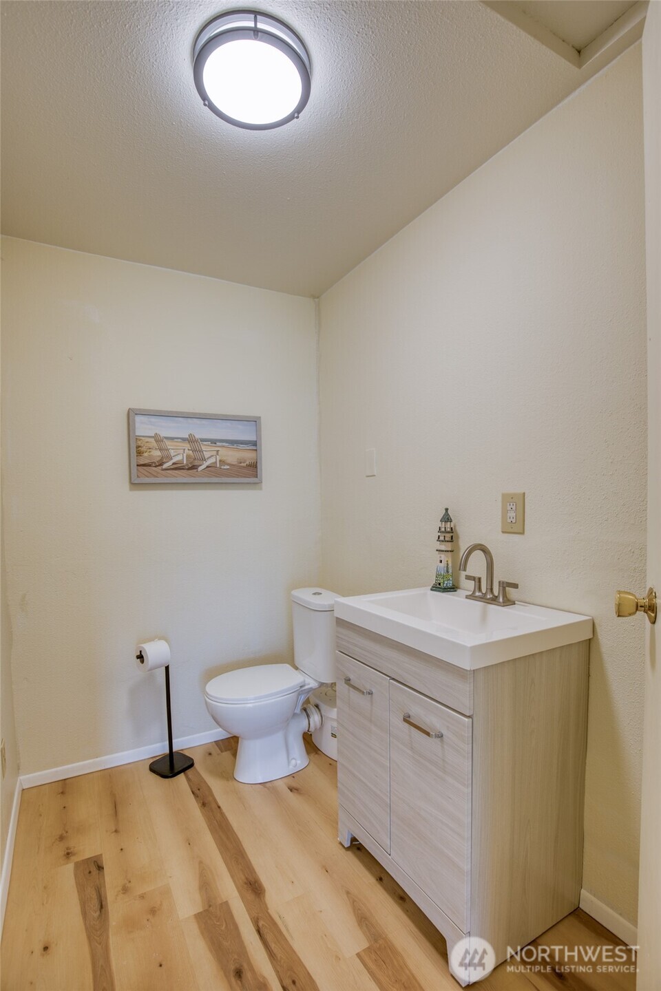 175 Jib Street NW, Ocean Shores, WA 98569-9337