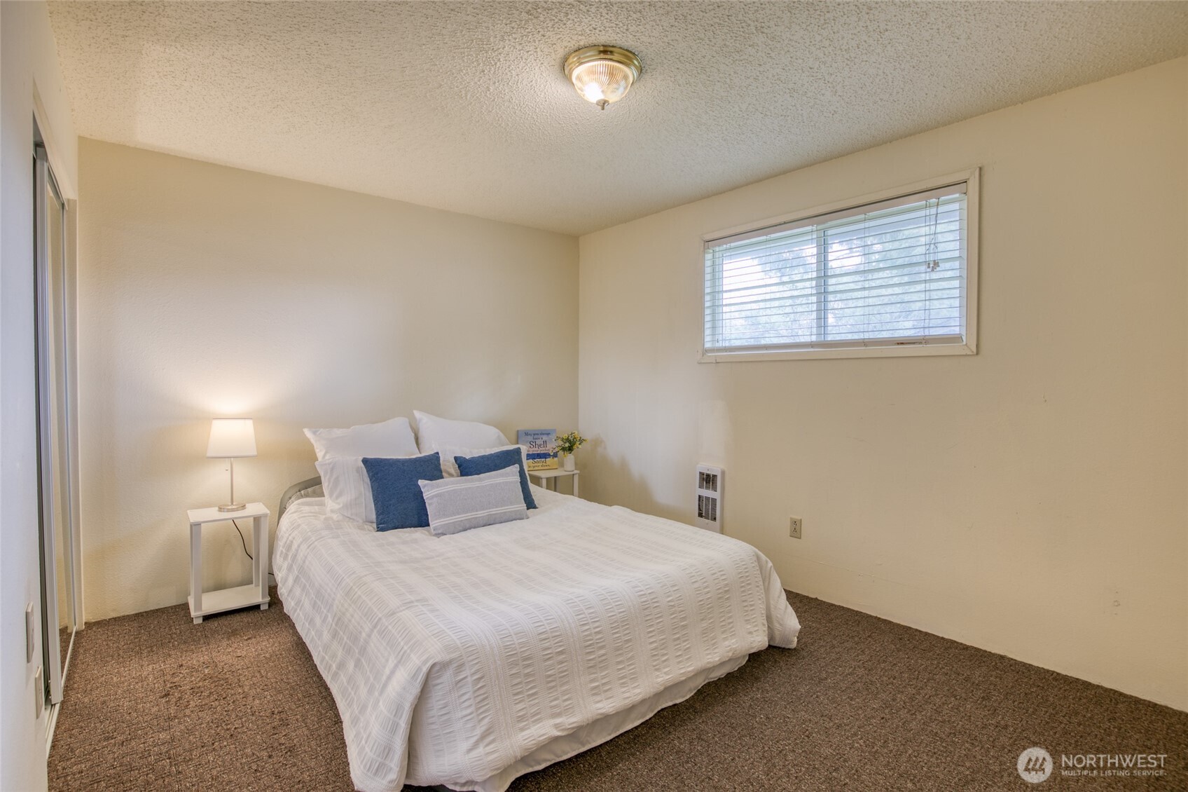 175 Jib Street NW, Ocean Shores, WA 98569-9337