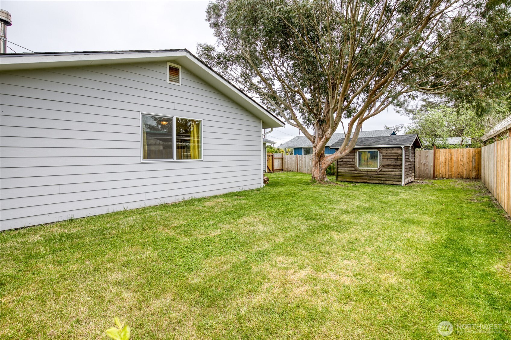 175 Jib Street NW, Ocean Shores, WA 98569-9337