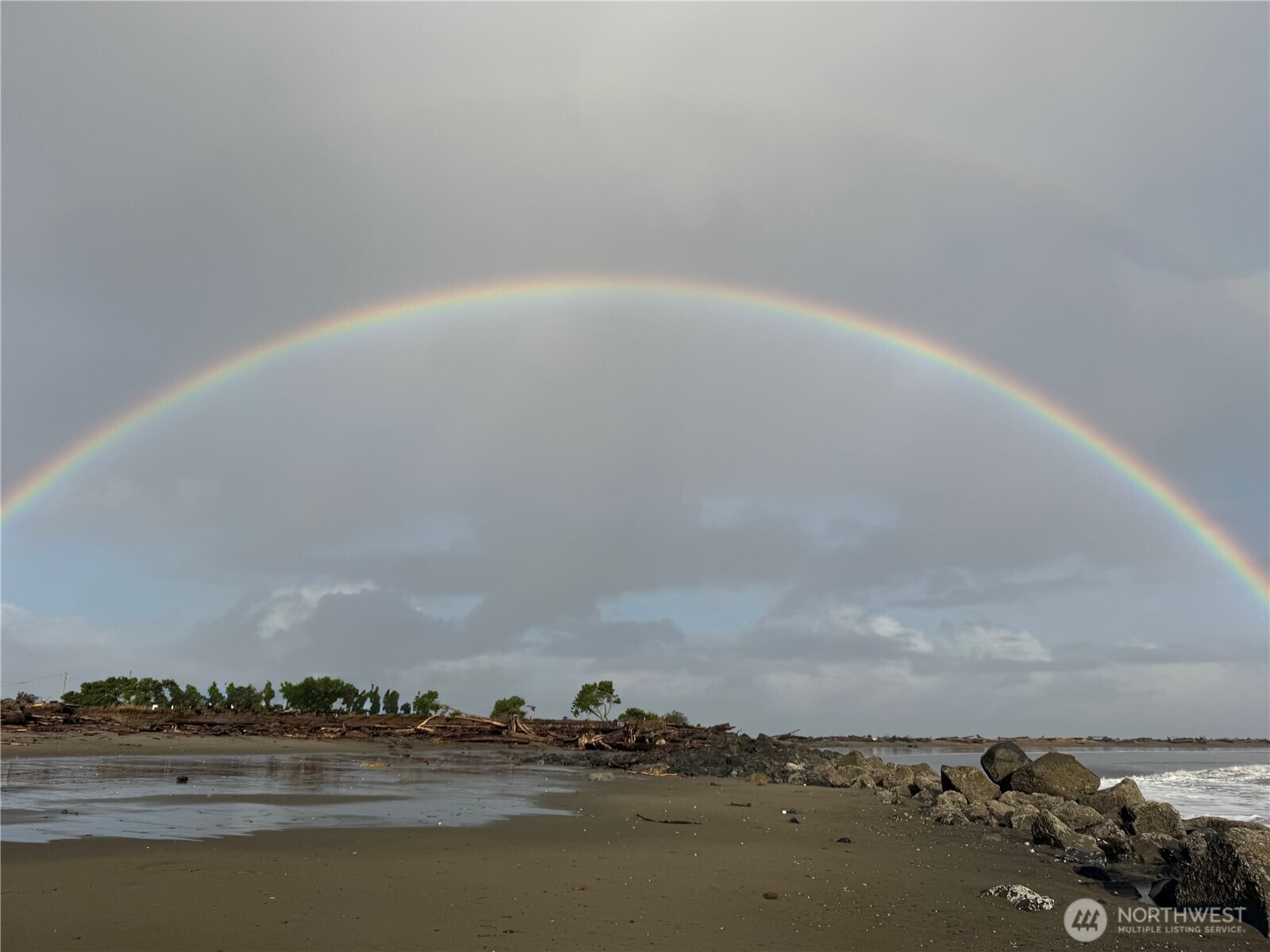 175 Jib Street NW, Ocean Shores, WA 98569-9337