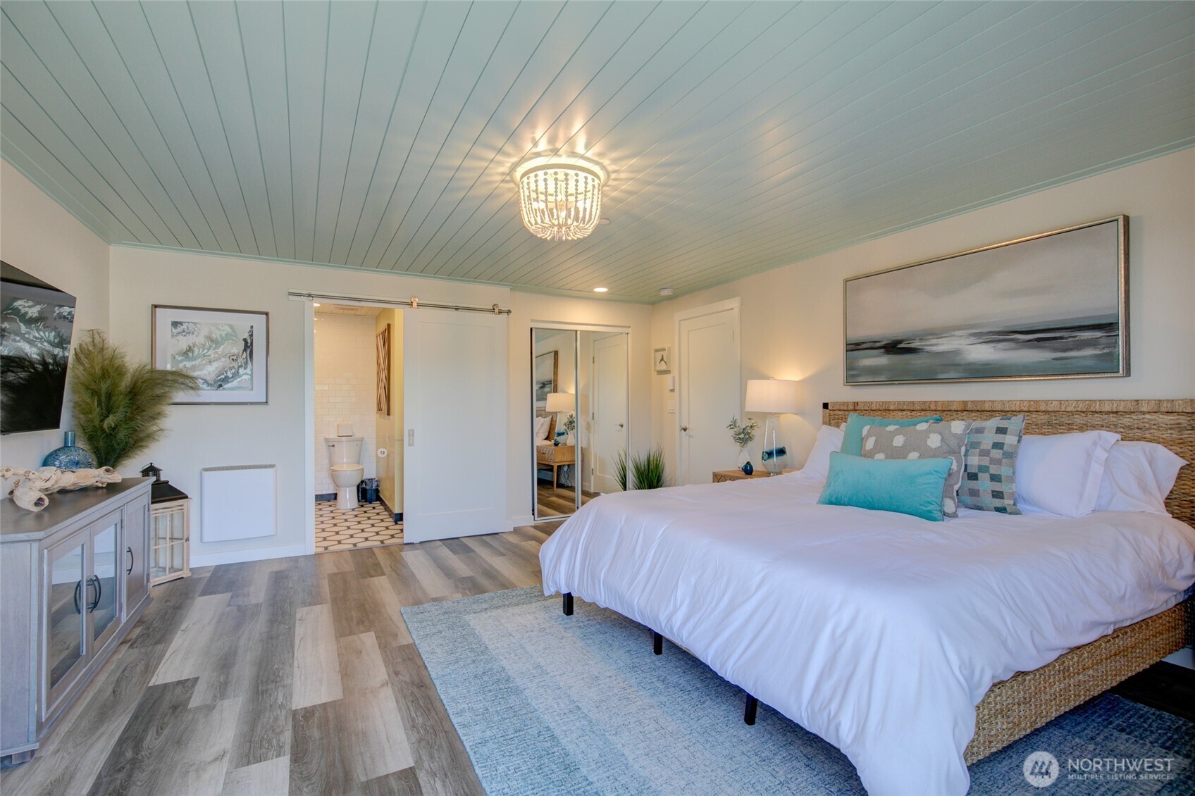 1042 Point Brown Avenue SE #A & B, Ocean Shores, WA 98569