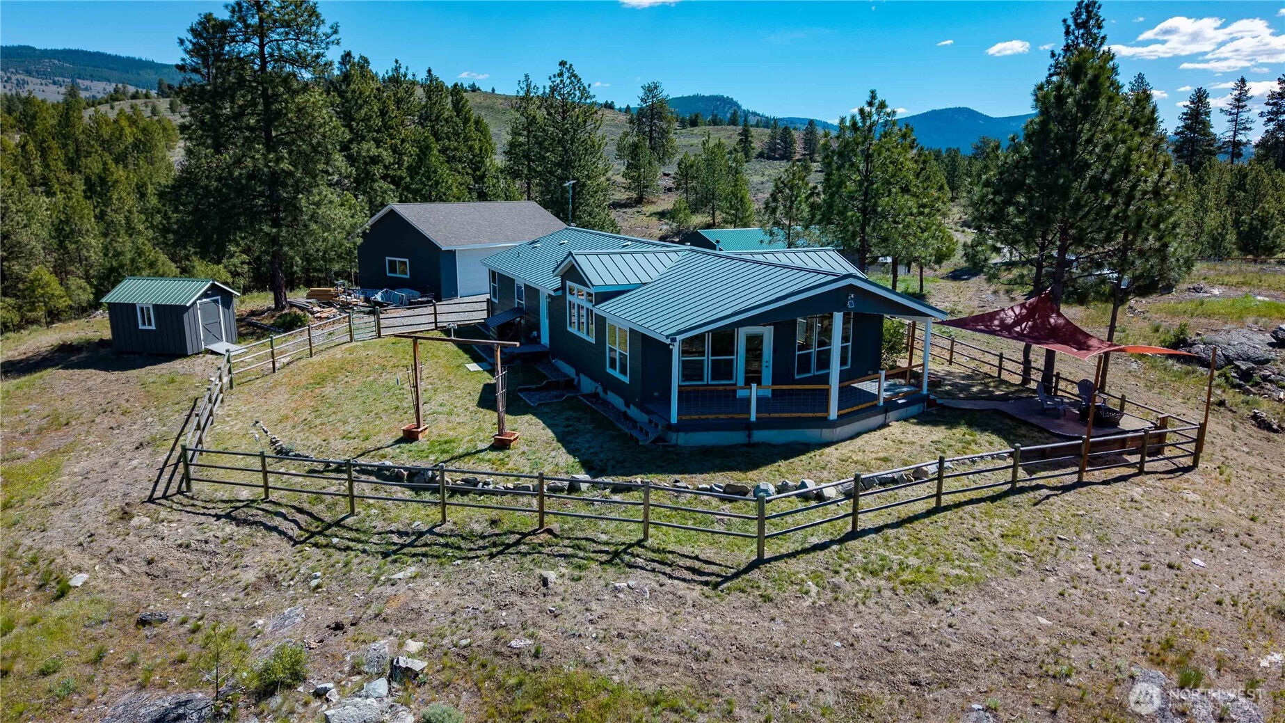 23 Razor Road , Tonasket, WA 98855