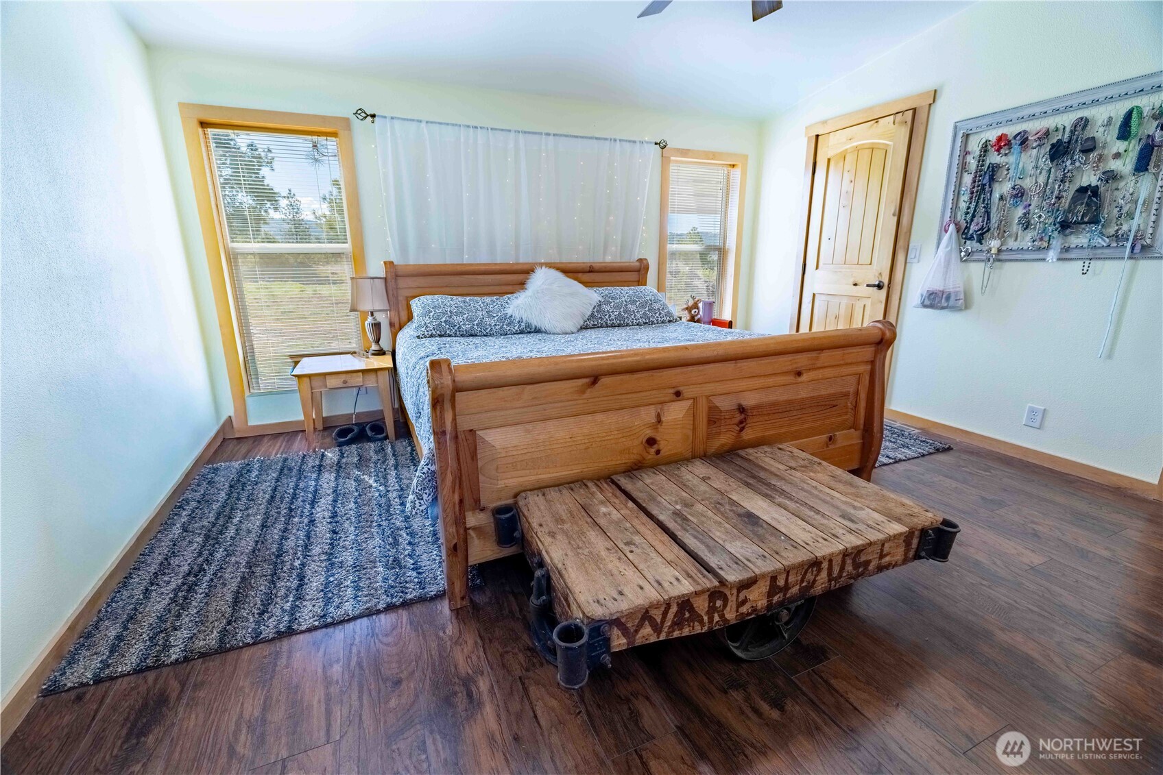 23 Razor Road , Tonasket, WA 98855