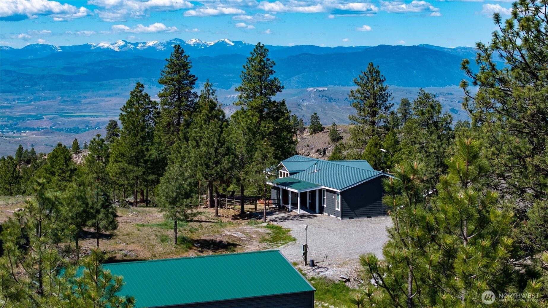 23 Razor Road , Tonasket, WA 98855