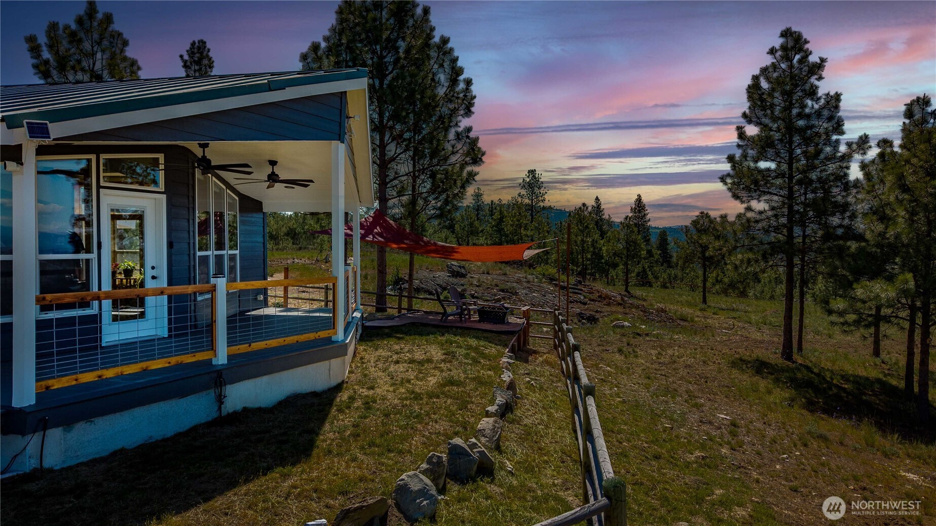 23 Razor Road , Tonasket, WA 98855