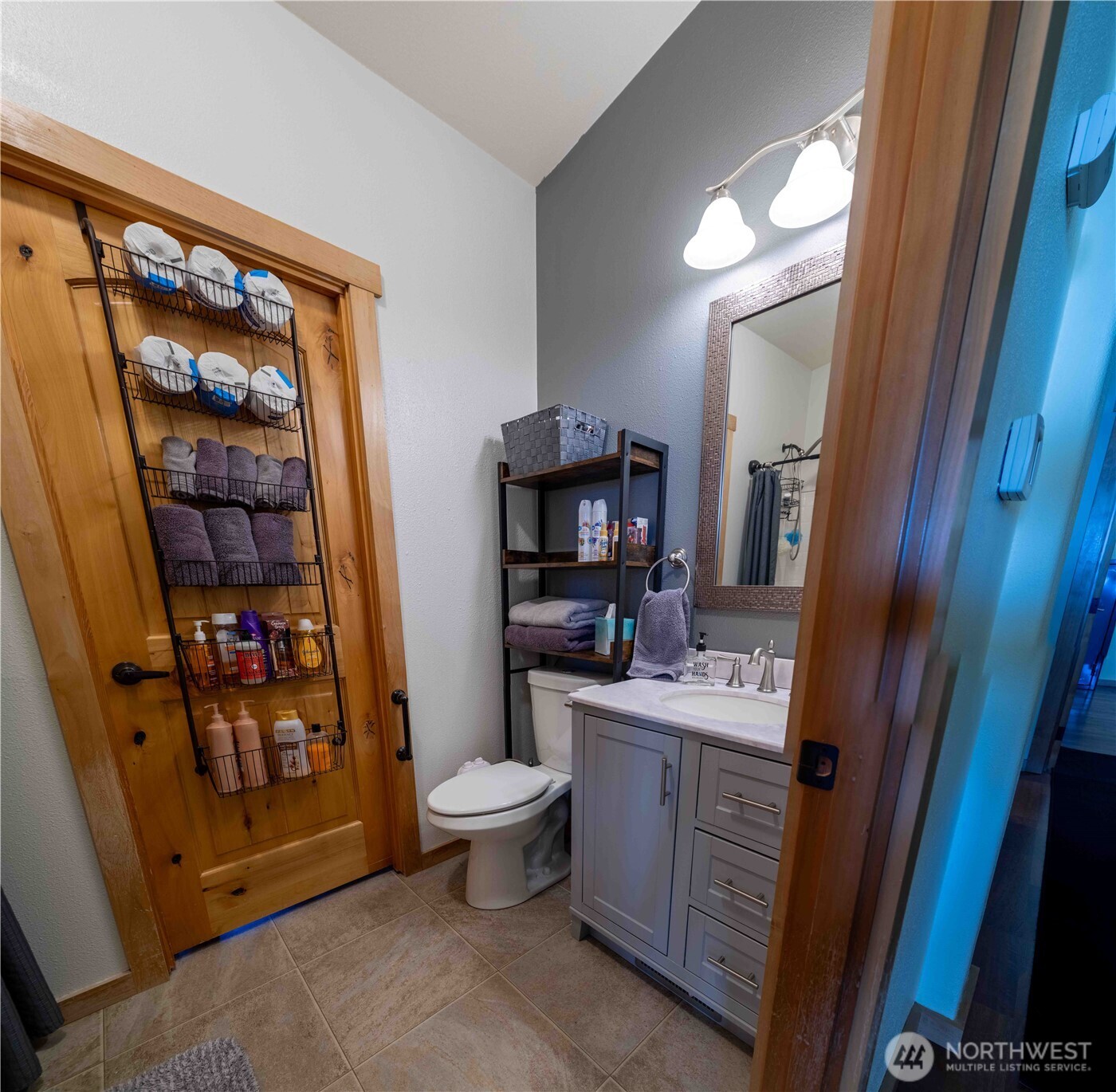 23 Razor Road , Tonasket, WA 98855