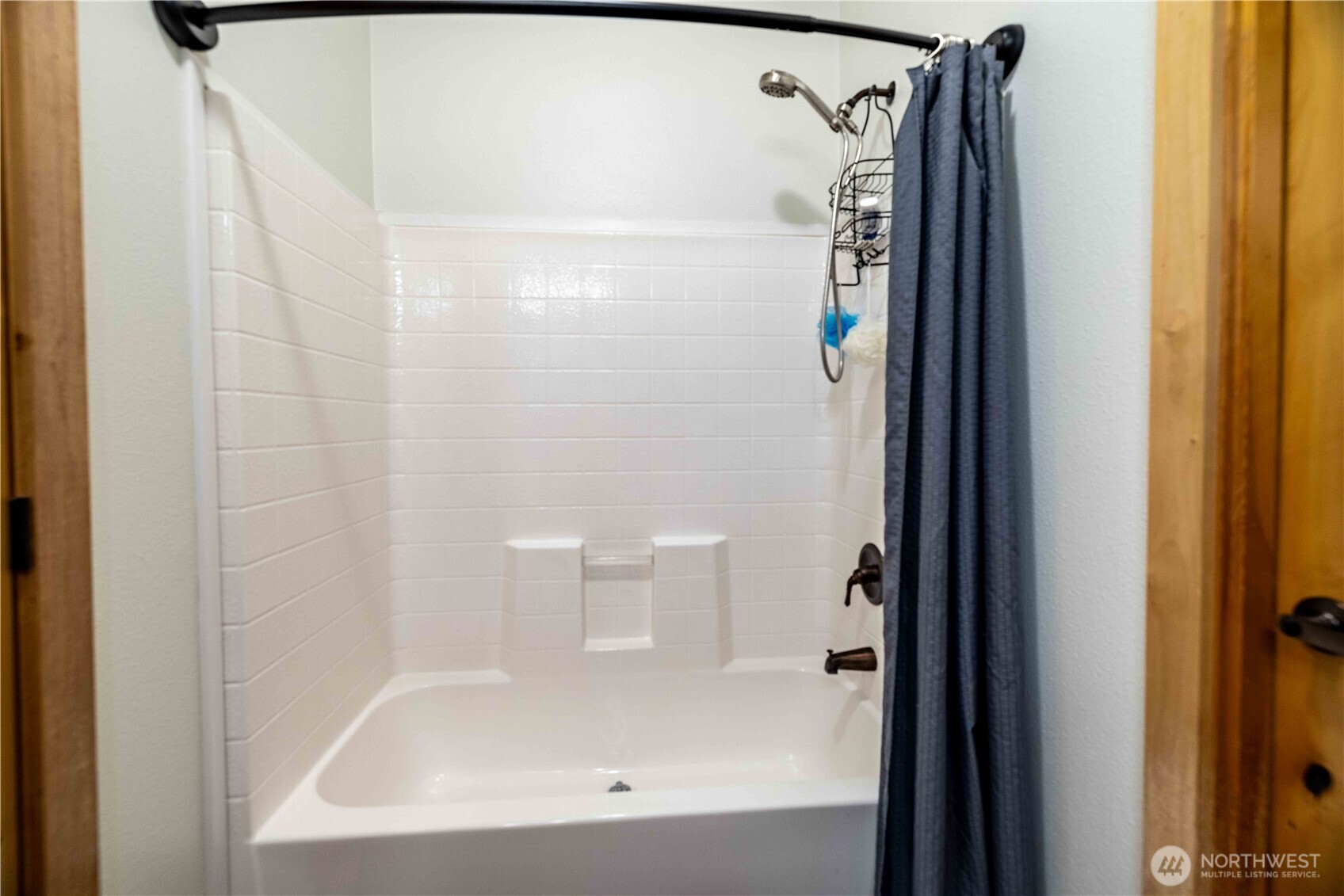 23 Razor Road , Tonasket, WA 98855