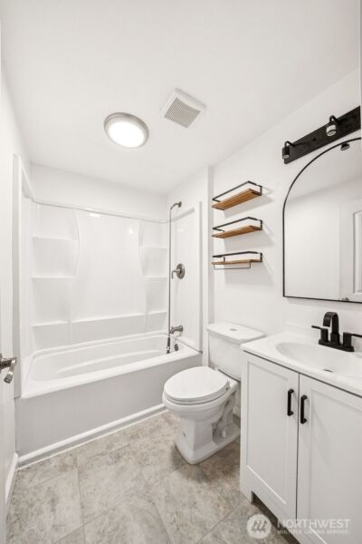 17403 Spanaway Lane E, Spanaway, WA 98387 - Photo 12
