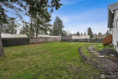17403 Spanaway Lane E, Spanaway, WA 98387 - Photo 15