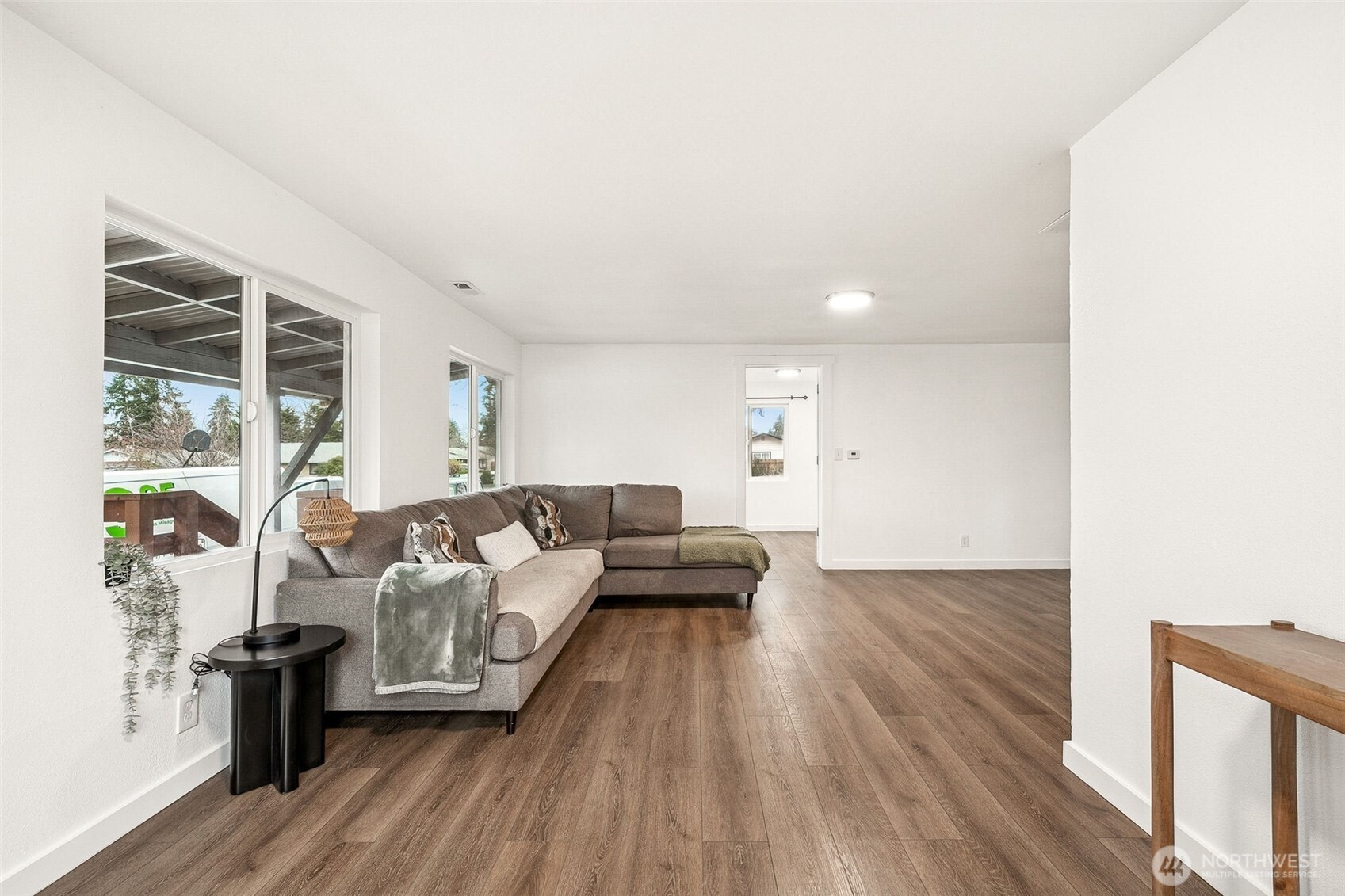 17403 Spanaway Lane E, Spanaway, WA 98387