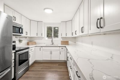 17403 Spanaway Lane E, Spanaway, WA 98387 - Photo 8