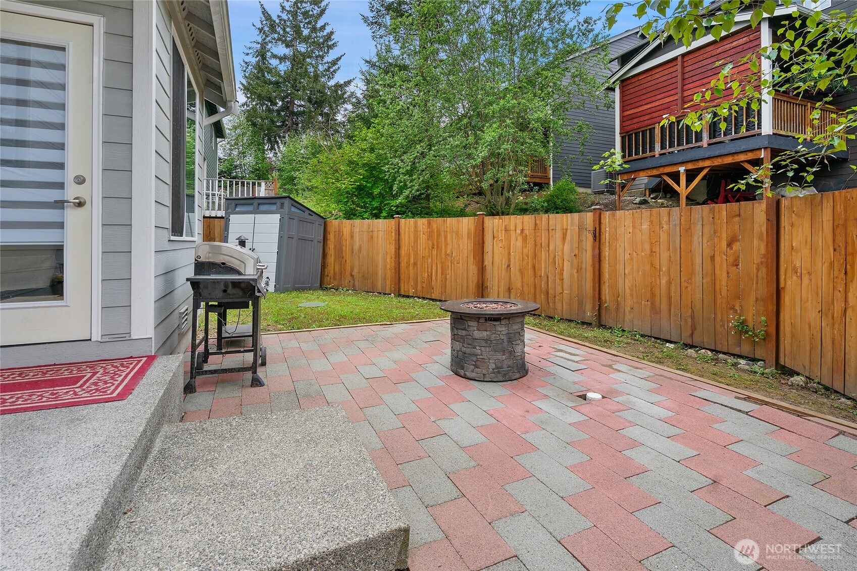 26029 242nd Place SE, Maple Valley, WA 98038