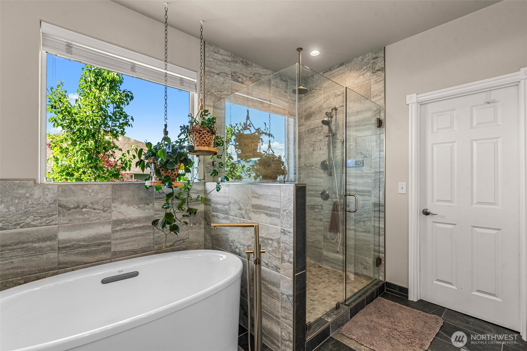 700 Clarissa Lane , East Wenatchee, WA 98802