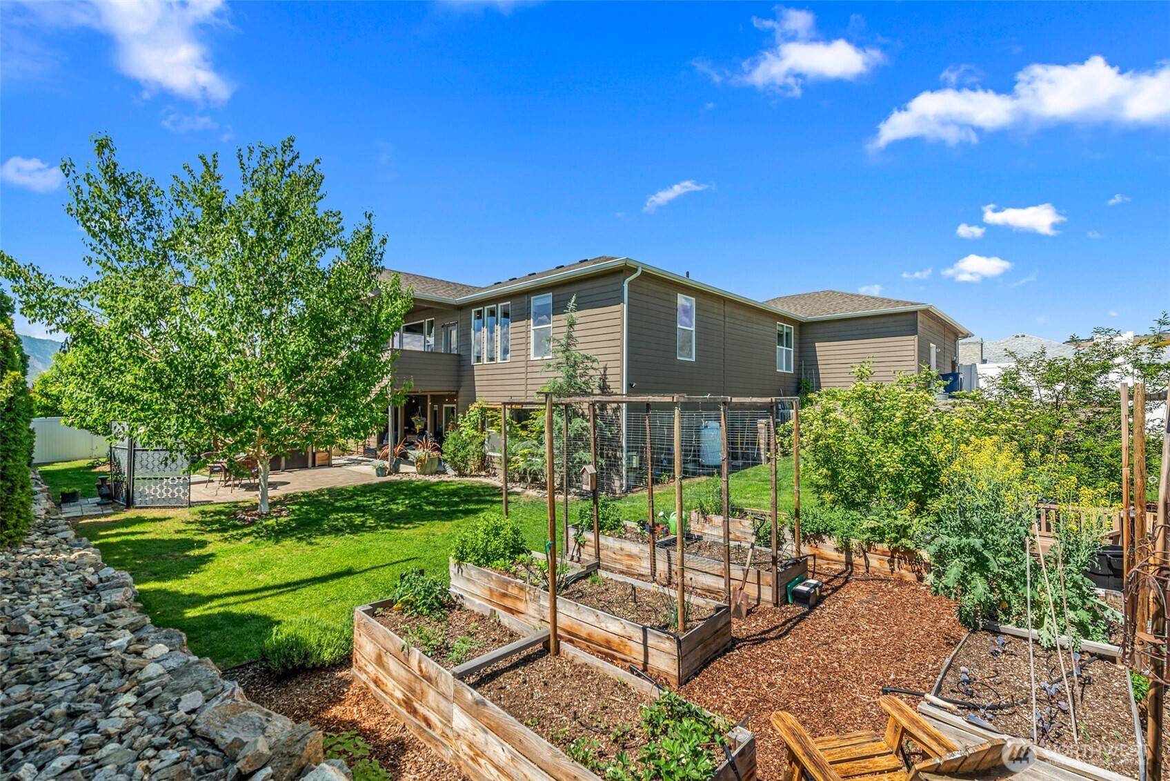 700 Clarissa Lane , East Wenatchee, WA 98802