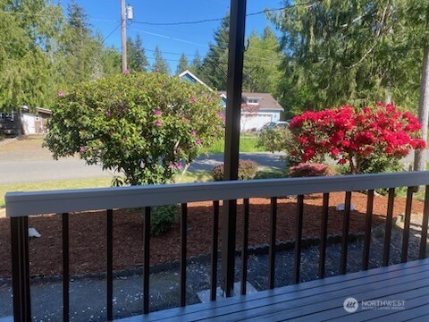 9923 Overlook Drive NW, Olympia, WA 98502