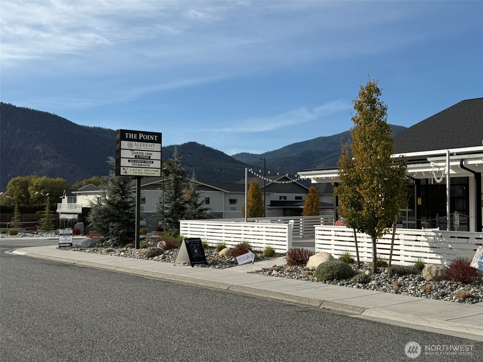 94 Wapato Point Parkway #A, Manson, WA 98831