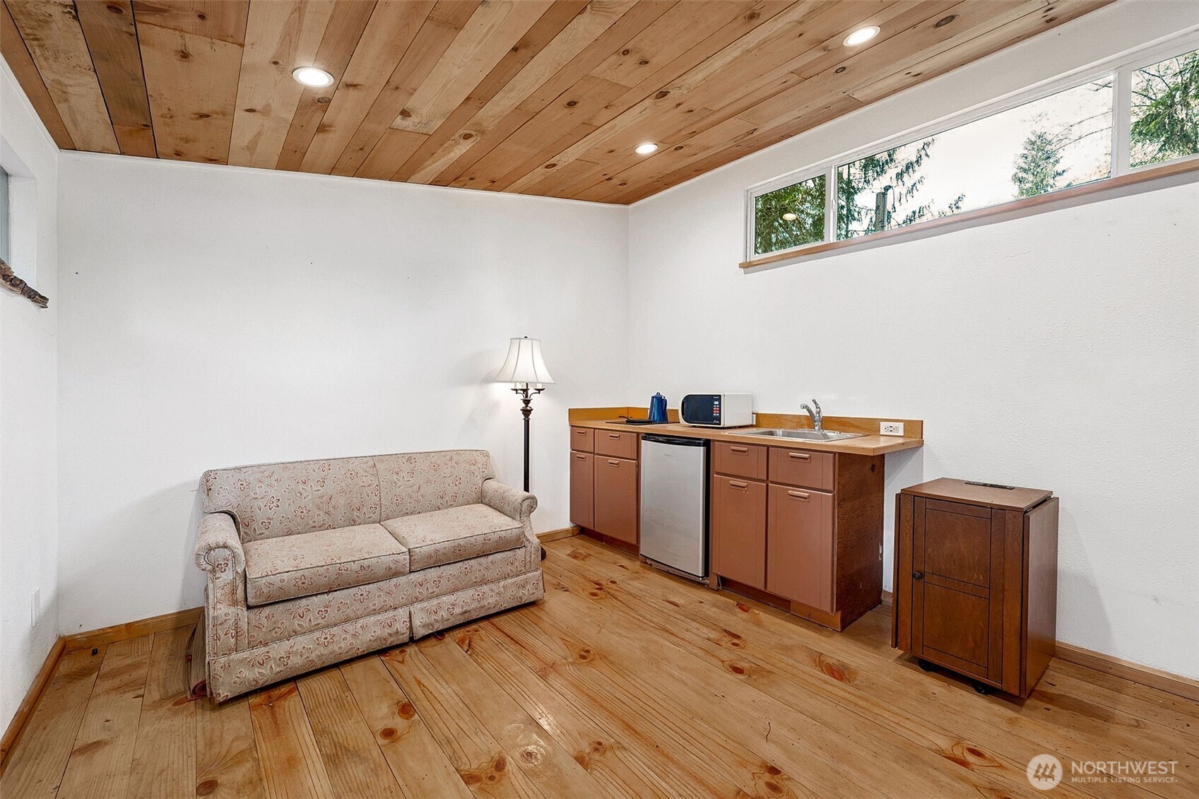 1730 Island Drive NW, Olympia, WA 98502