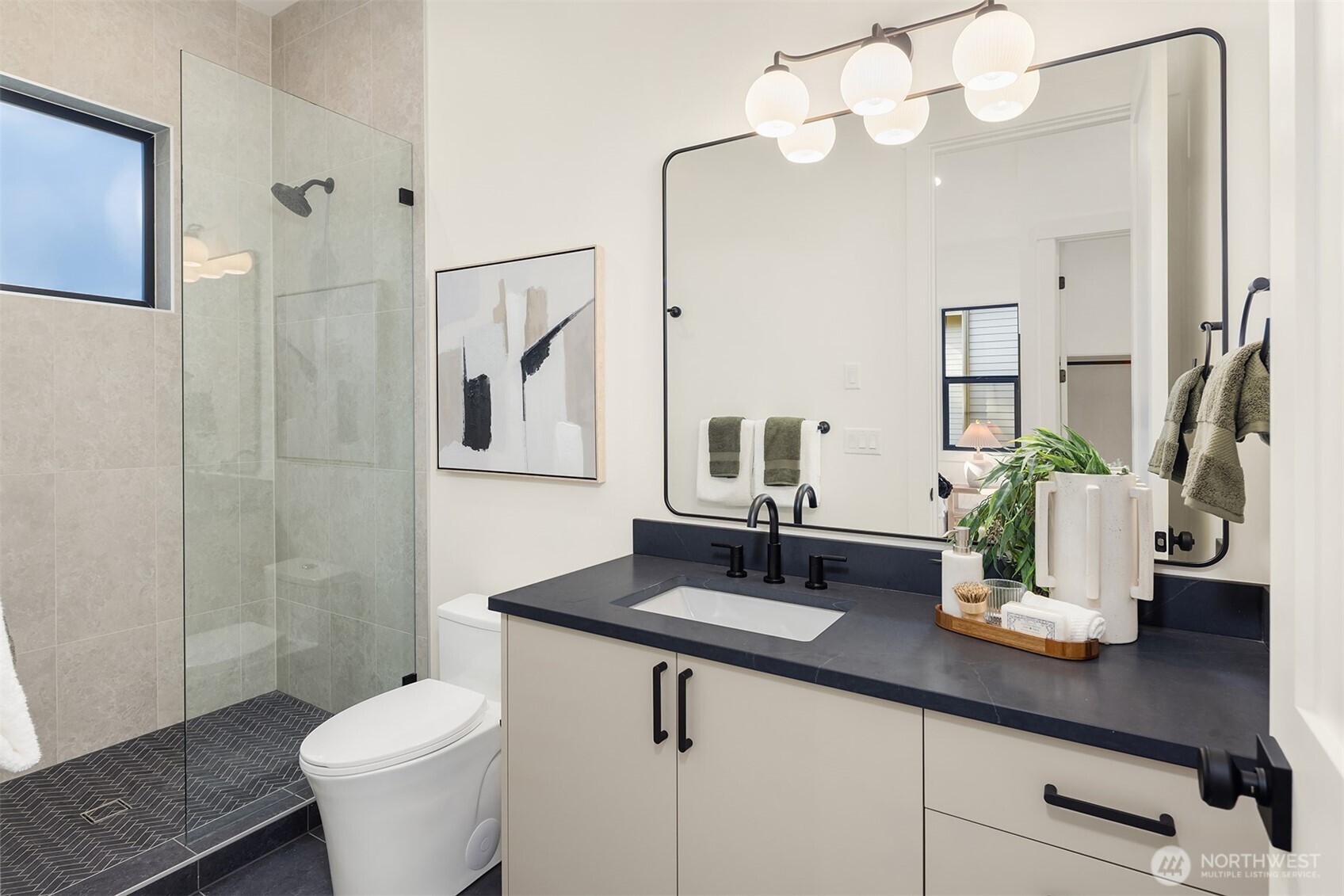 15014 SE 22nd Street , Bellevue, WA 98007