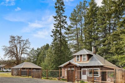 416 W Fifth Street , Cle Elum, WA 98922 - Photo 2