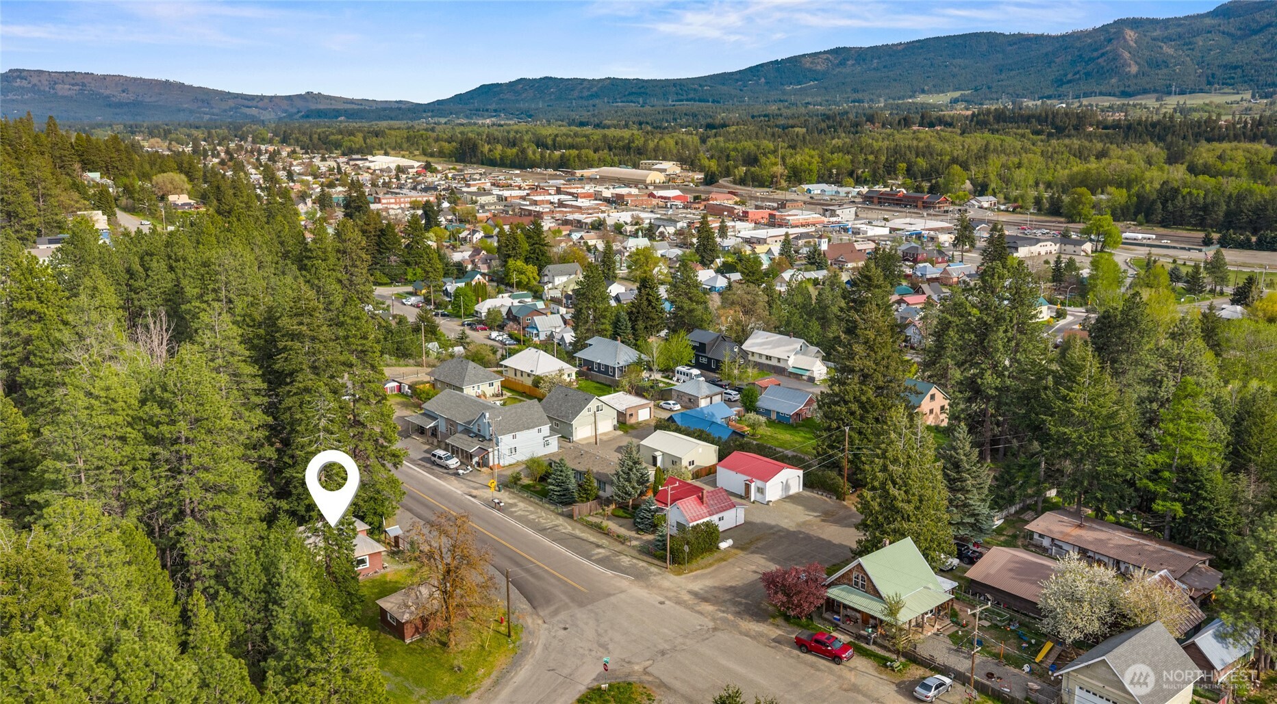 416 W Fifth Street , Cle Elum, WA 98922