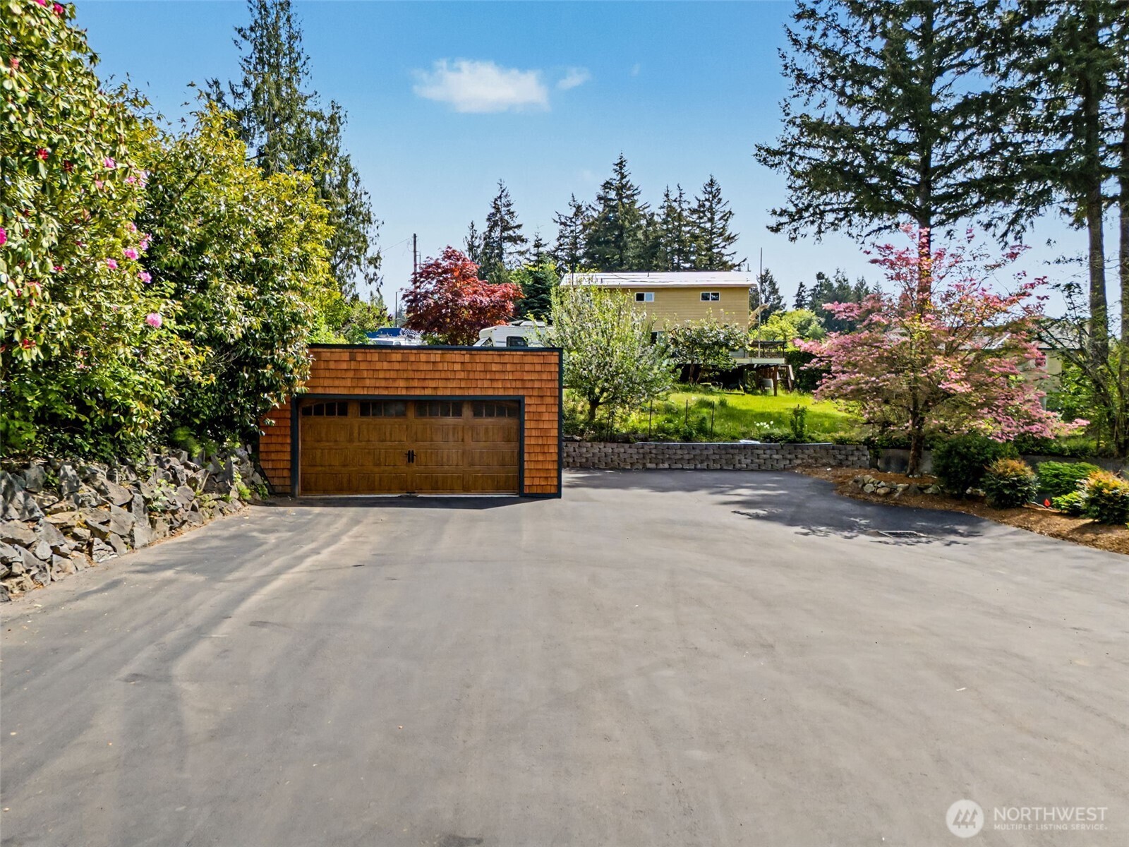 1427 Northlake Way NW, Bremerton, WA 98312