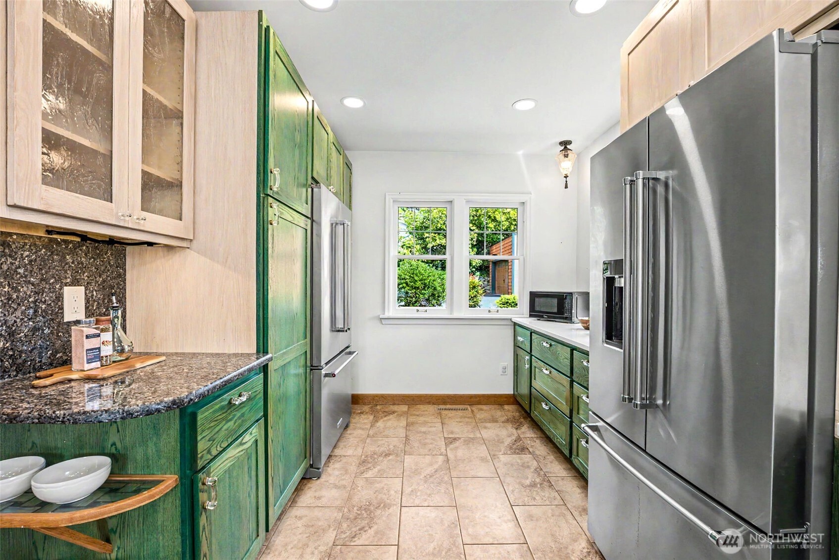 1427 Northlake Way NW, Bremerton, WA 98312
