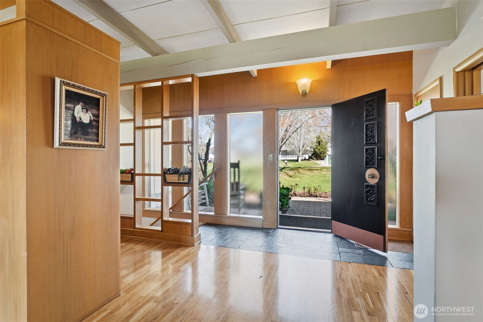 4710 W Lincoln , Yakima, WA 98908