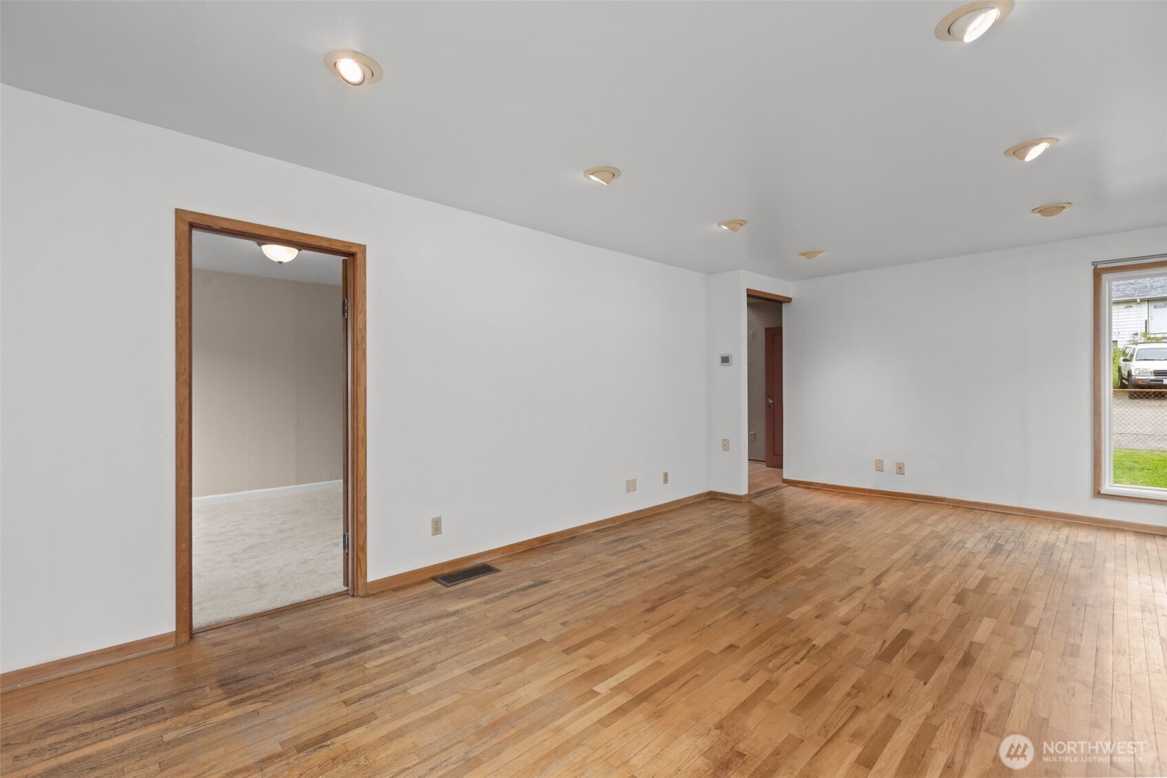 7123 32nd Avenue SW, Seattle, WA 98126